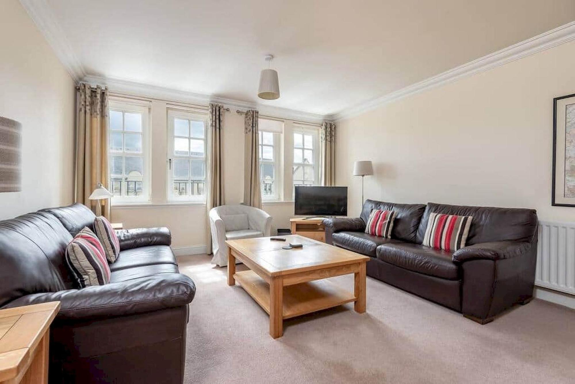 Adamson Court - 2 Bedroom Flat - Free Parking St Andrews Buitenkant foto